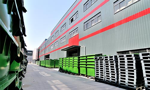 Plastic pallets