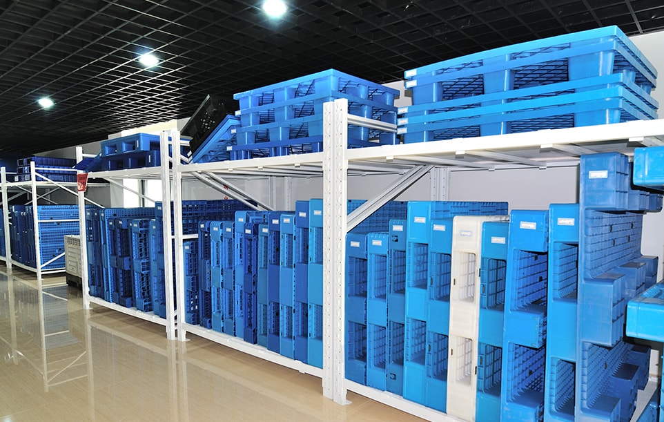 Plastic Dustbin